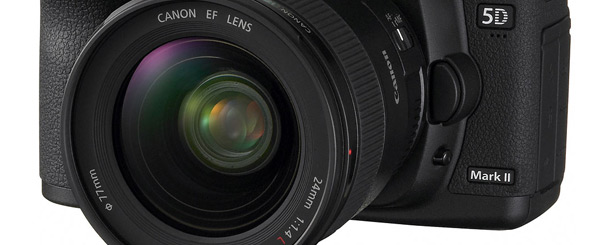 Canon 5D Mark II – 21.1 Megapixels Super Camera