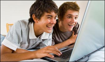 Facebook Users Too Quick To Make Friends Facebook Users Too Quick To Make Friends