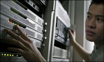 Hack Attack Smacks Root Servers