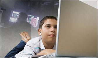 Trojan Plaguing File Sharing Networks Trojan Plaguing File Sharing Networks