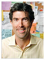 Jim Buckmaster Criticizes US Newspapers