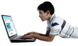 Child Tweeting