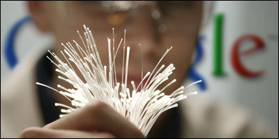 Google Seeks Edge In Voice Traffic Talks