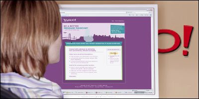 Yahoo Loops SmartAds To Clients